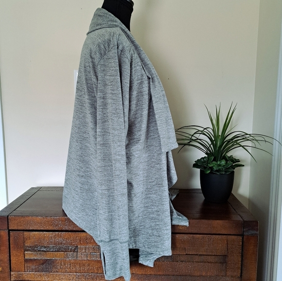 Nike Dri Fit Open Drape Cardigan Yoga Open Front Top Size Large Green Active - Picture 2 of 13